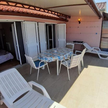 Guesthouse Brodarica Szybenik Zewnętrze zdjęcie