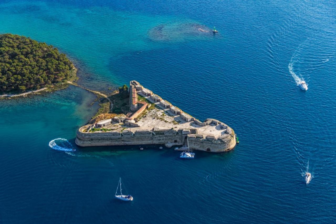Guesthouse Brodarica Szybenik Zewnętrze zdjęcie