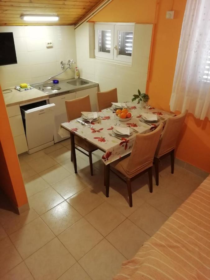 Guesthouse Brodarica Szybenik Zewnętrze zdjęcie