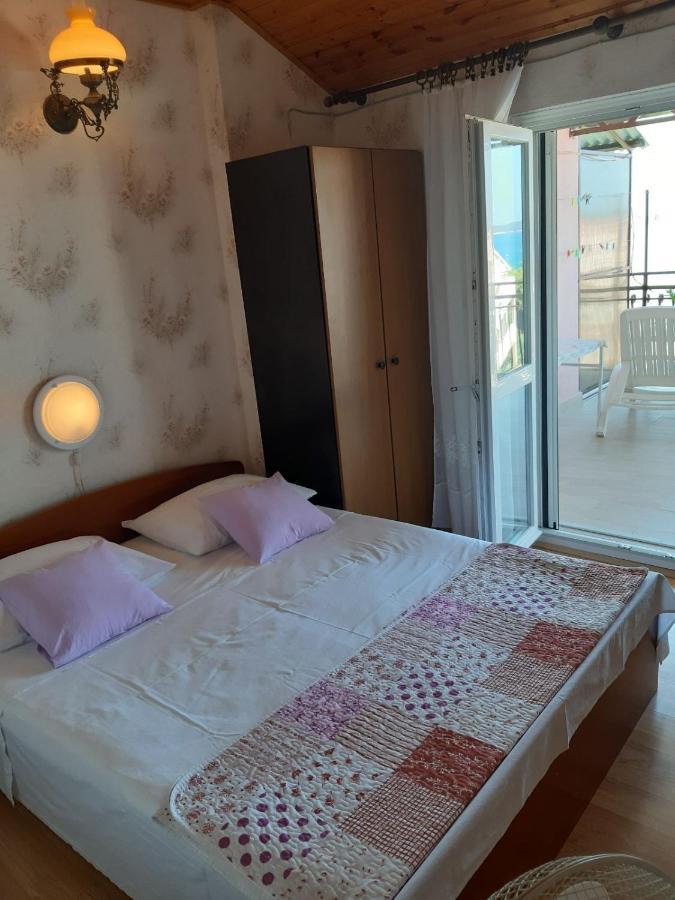 Guesthouse Brodarica Szybenik Zewnętrze zdjęcie